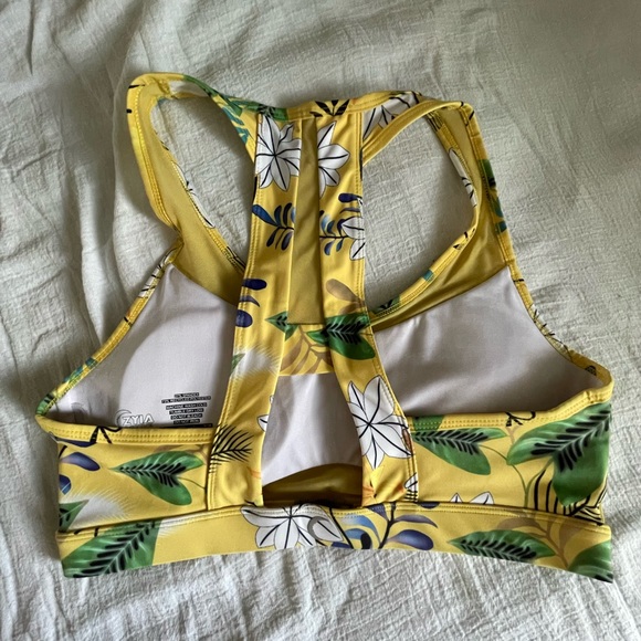 Zyia Active bra and leggings set - Picture 7 of 10